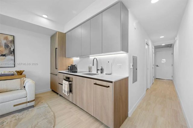 3 of 18 - 580 72nd Street #611, Miami Beach, FL