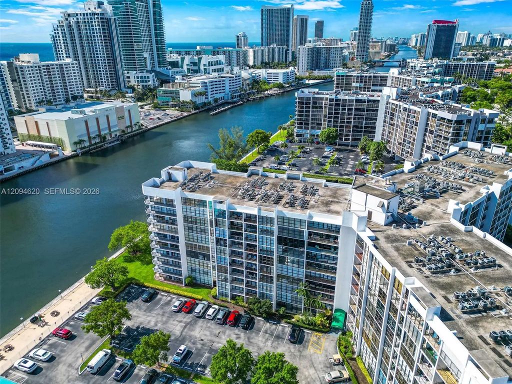 800 Parkview Drive #1006, Hallandale Beach