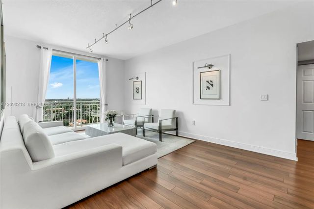 3 of 16 - 3000 Coral Way #1610, Miami, FL