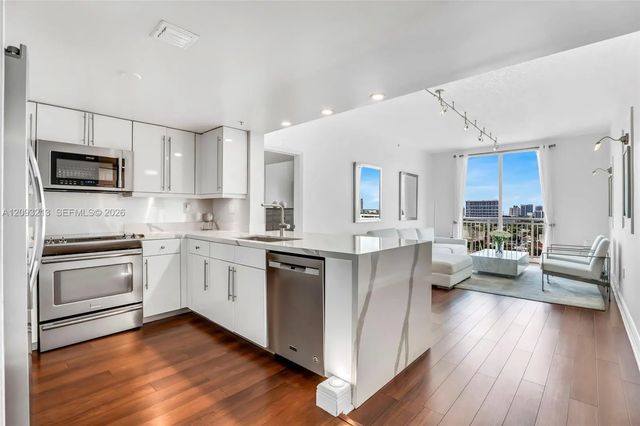 4 of 16 - 3000 Coral Way #1610, Miami, FL