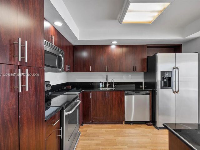 5 of 24 - 18021 Biscayne Boulevard #603, Aventura, FL