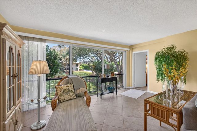 5 of 36 - 17 Se Turtle Creek Drive #d, Jupiter, FL