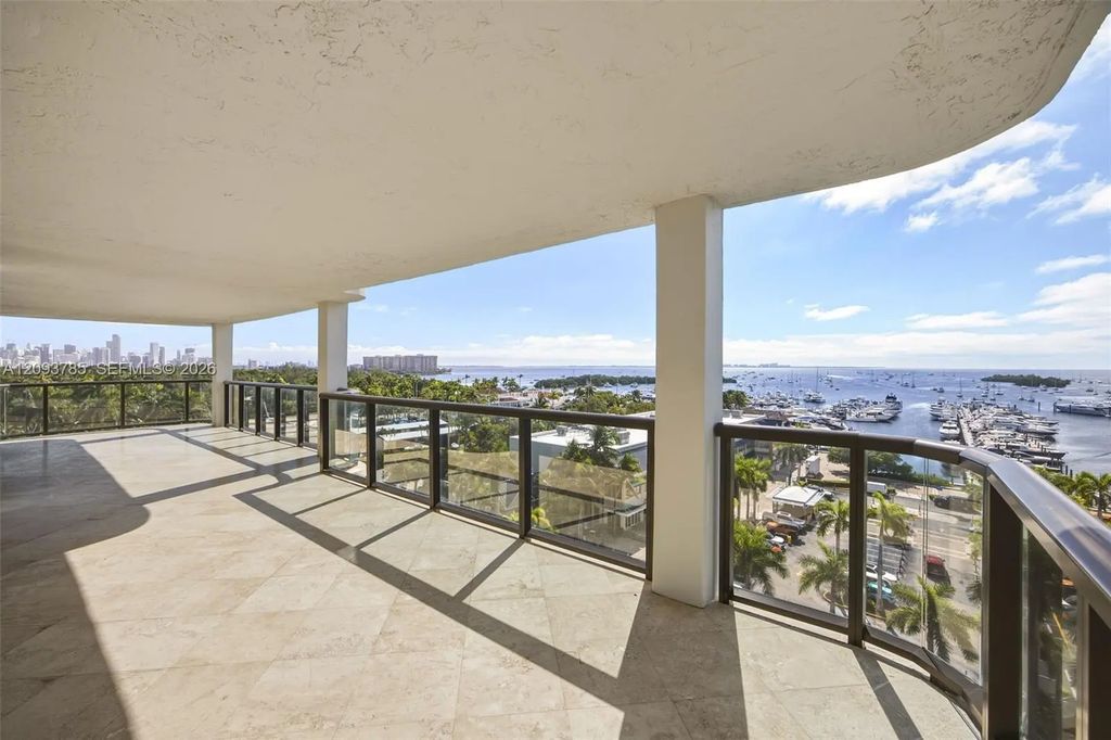 2575 S Bayshore Drive #10a & 10b, Coconut Grove