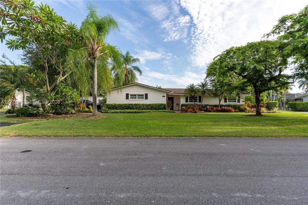 9761 Sw 123rd Street, Miami