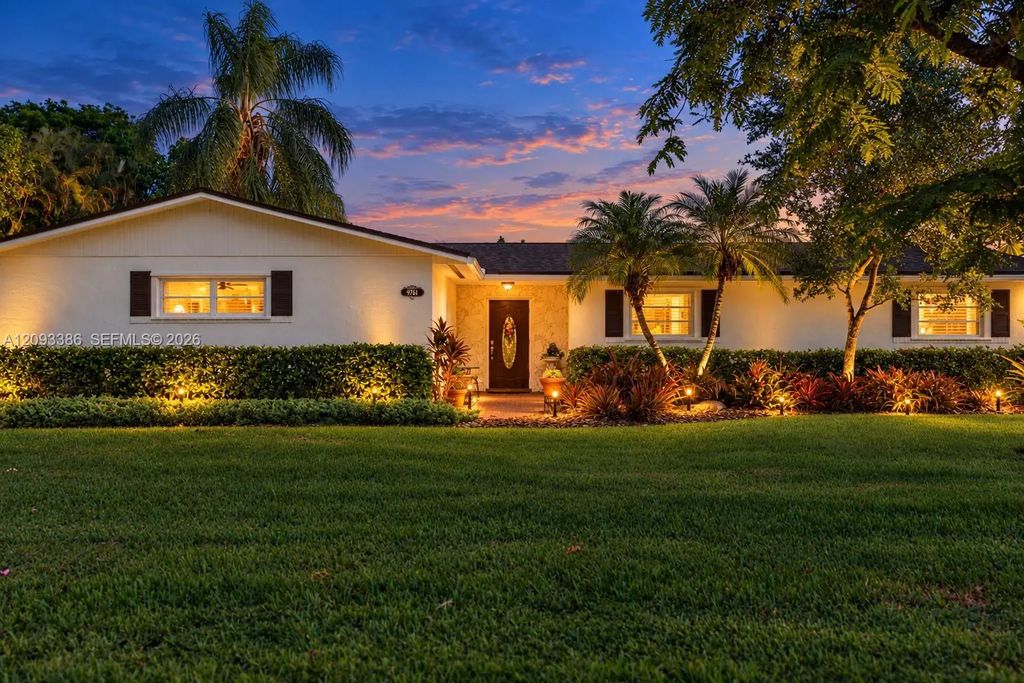 9761 Sw 123rd Street, Miami