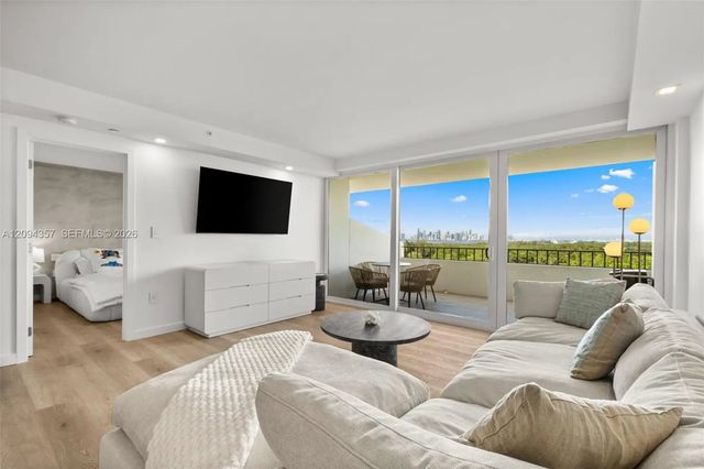 2 of 37 - 155 Ocean Lane Drive #1002, Key Biscayne, FL