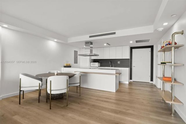 4 of 37 - 155 Ocean Lane Drive #1002, Key Biscayne, FL