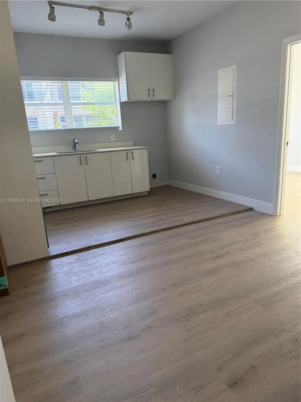 576 Ne 63rd Street #3, Miami