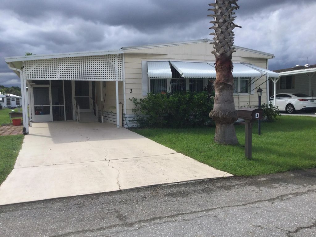 3 Se Jasmine Lane, Port St. Lucie