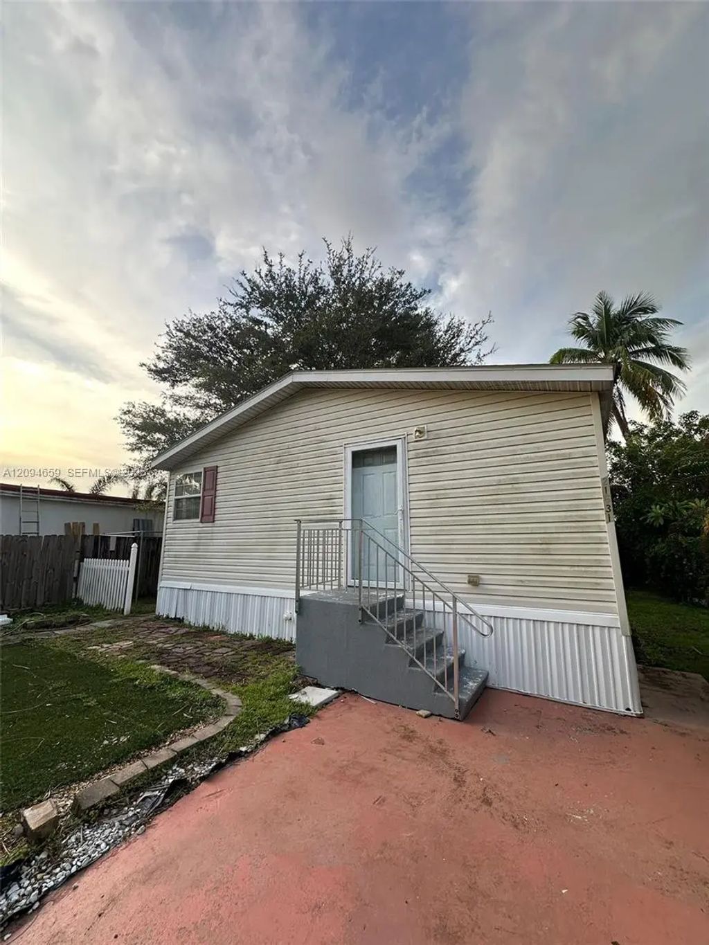 21631 Nw 8th Court #h, Pembroke Pines