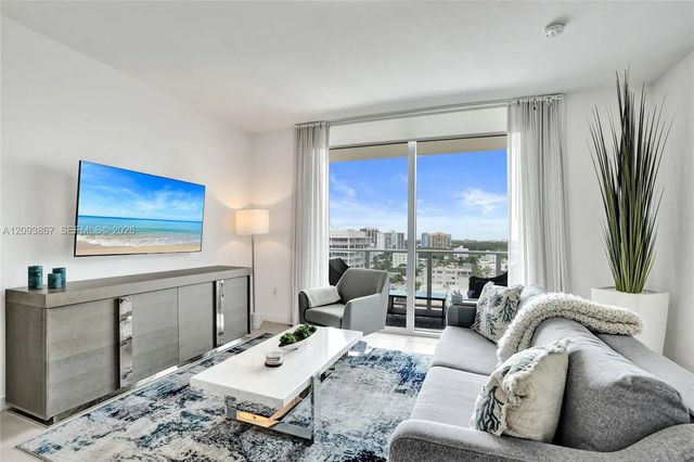 4 of 43 - 401 N Birch Road #1212, Fort Lauderdale, FL