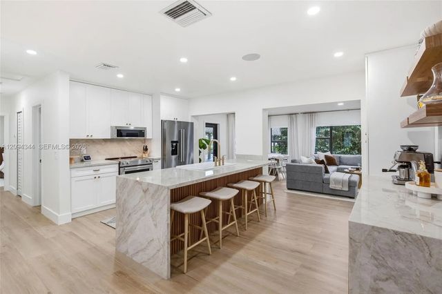 4 of 57 - 7510 Sw 32nd Street, Miami, FL