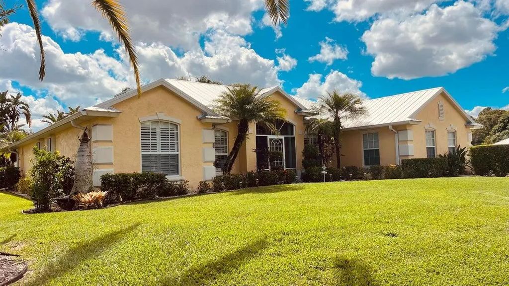 1829 Sw Hickock Terrace, Port St. Lucie