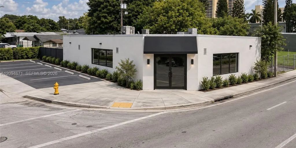 5100 Nw 22nd Avenue, Miami