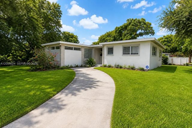 2 of 26 - 50 Ne 132nd Terrace, North Miami, FL