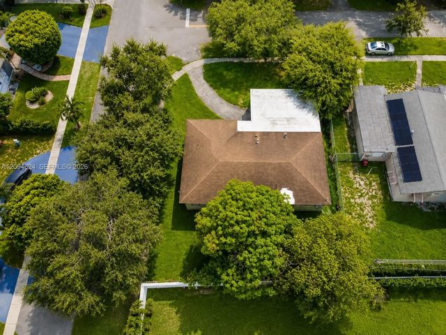 4 of 26 - 50 Ne 132nd Terrace, North Miami, FL