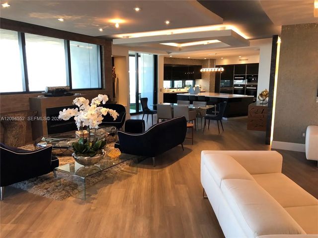 3 of 12 - 18555 Collins Avenue #2903, Sunny Isles Beach, FL
