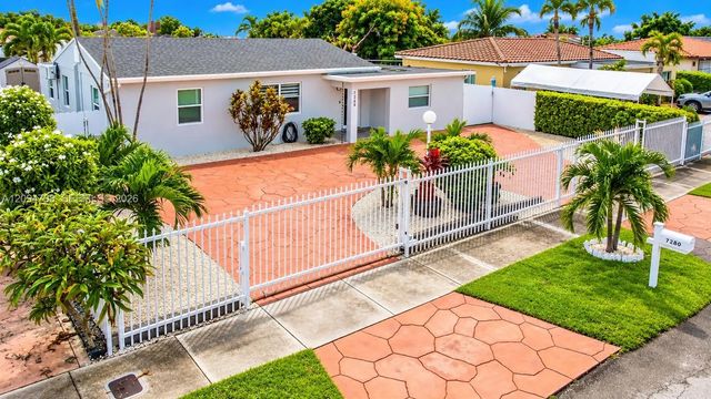 3 of 31 - 7280 Sw 13th Street, Miami, FL