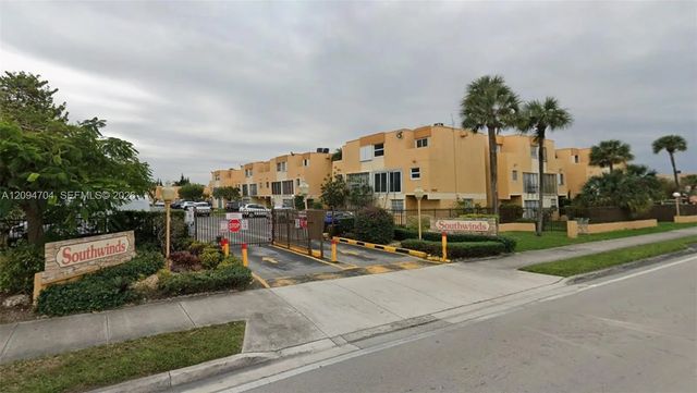 2 of 7 - 9300 W Flagler Street #214c, Miami, FL