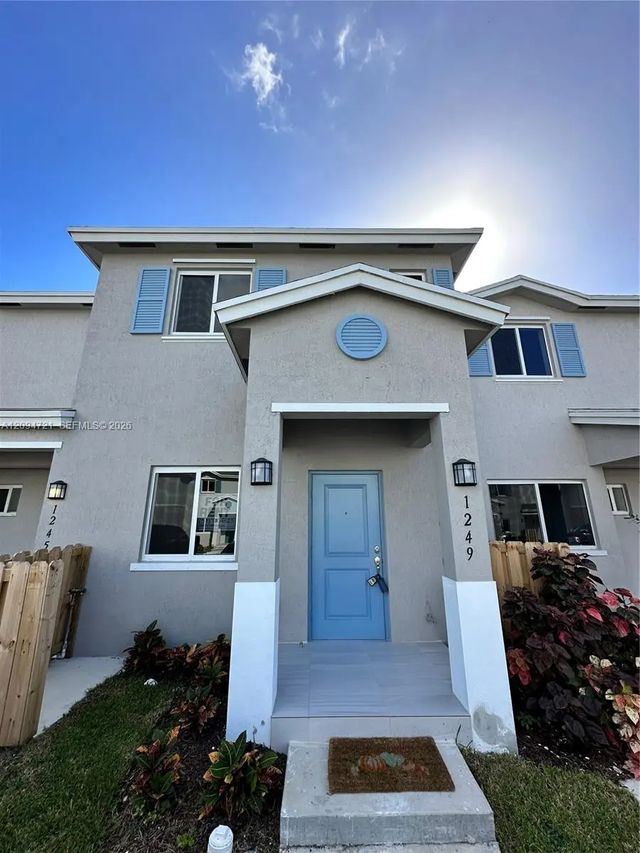 2 of 20 - 1245 Nw 3rd Lane, Florida City, FL