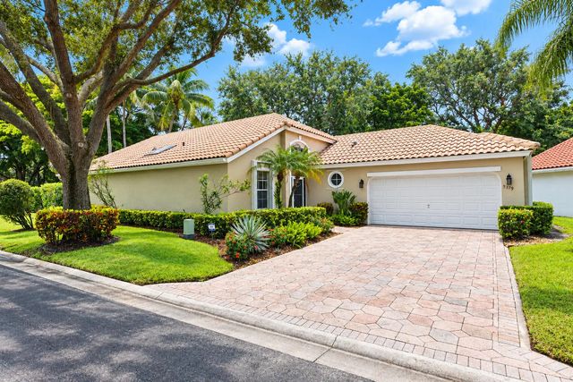 5379 Brookview Drive, Boynton Beach