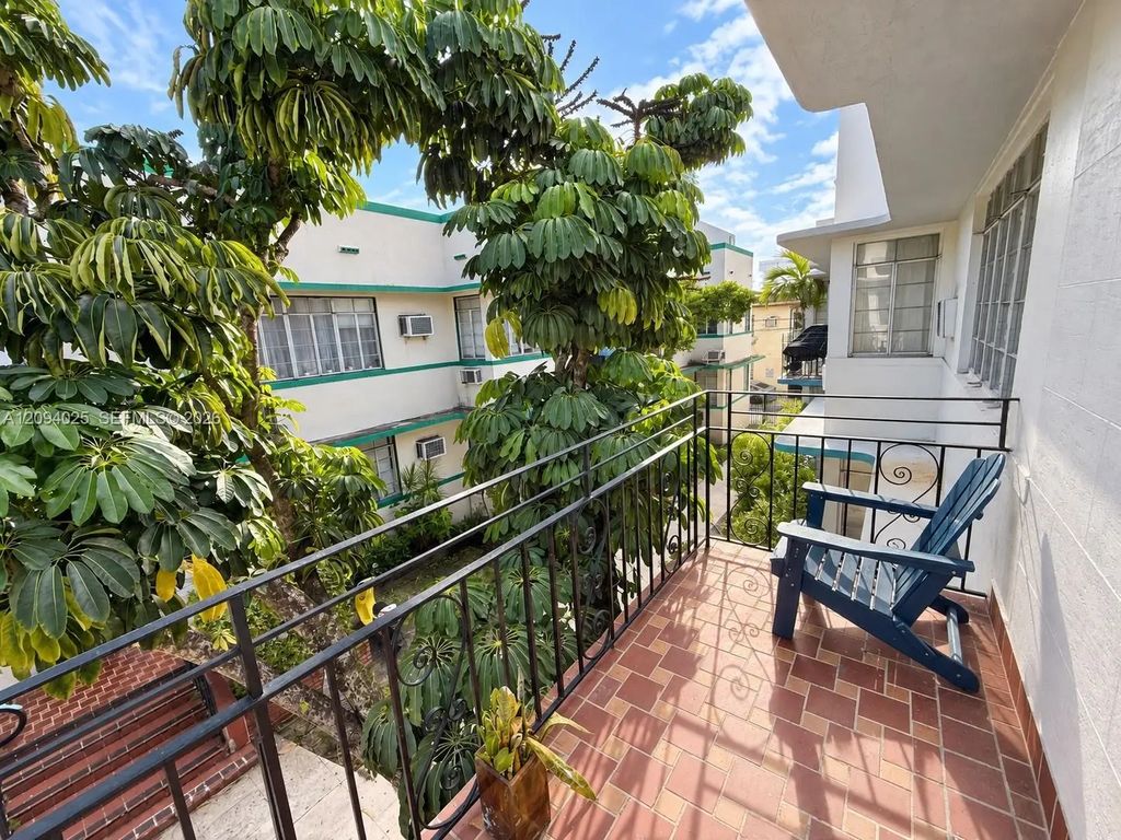 762 Lenox Avenue #3, Miami Beach