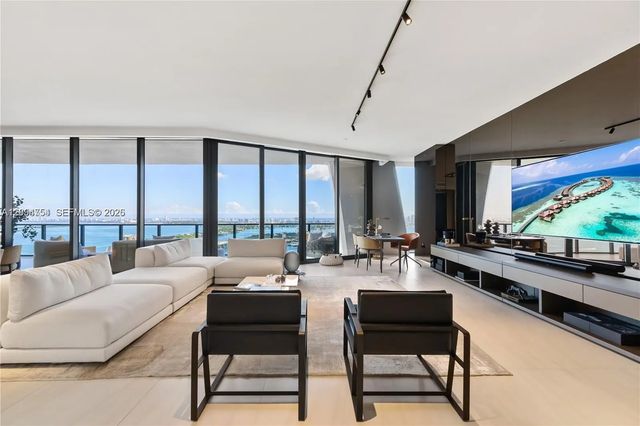 1000 Biscayne Boulevard #3502, Miami