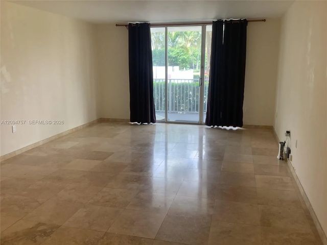 4 of 8 - 2801 Ne 183rd Street #111w, Aventura, FL
