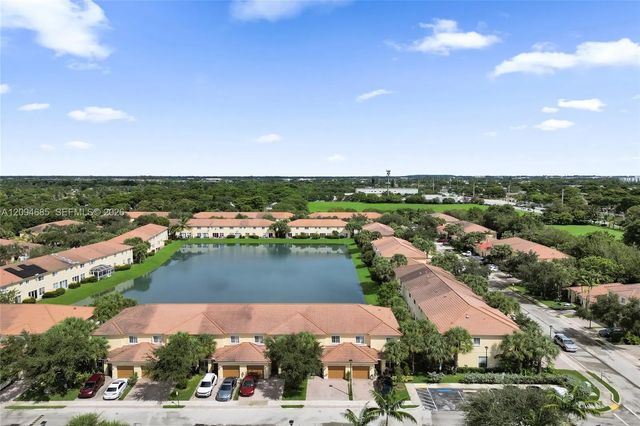 4 of 29 - 3169 Nw 32nd Court, Oakland Park, FL