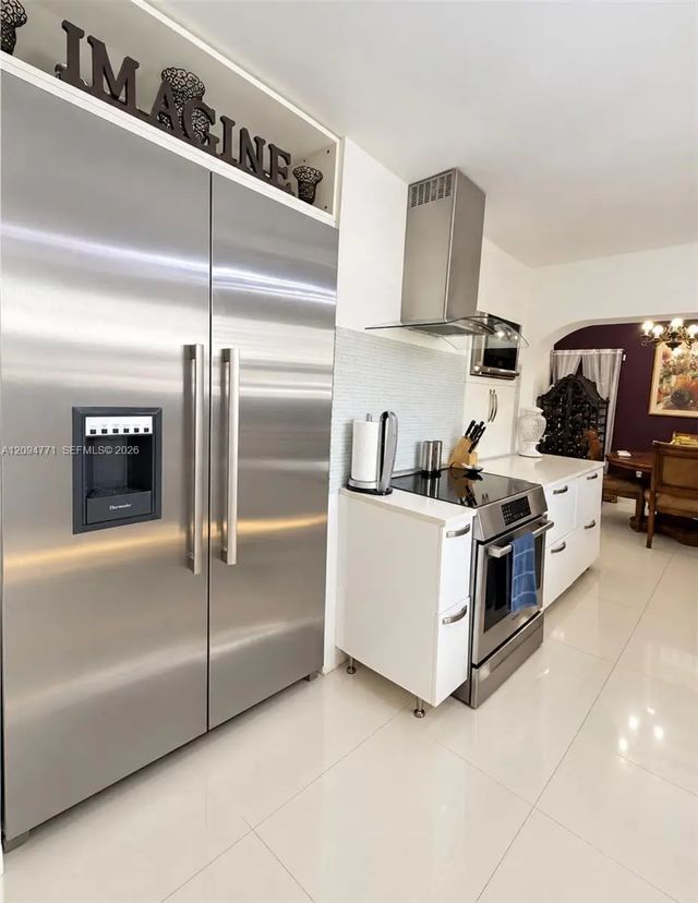 2 of 8 - 2080 Keystone Boulevard, North Miami, FL