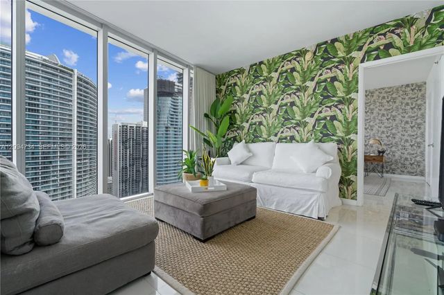 485 Brickell Avenue #3904, Miami