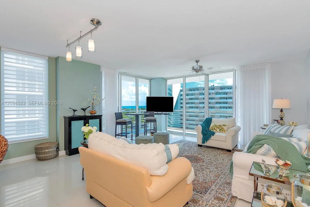 2821 N Ocean Boulevard #703s, Fort Lauderdale