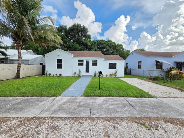 1044 Nw 64th Street, Miami