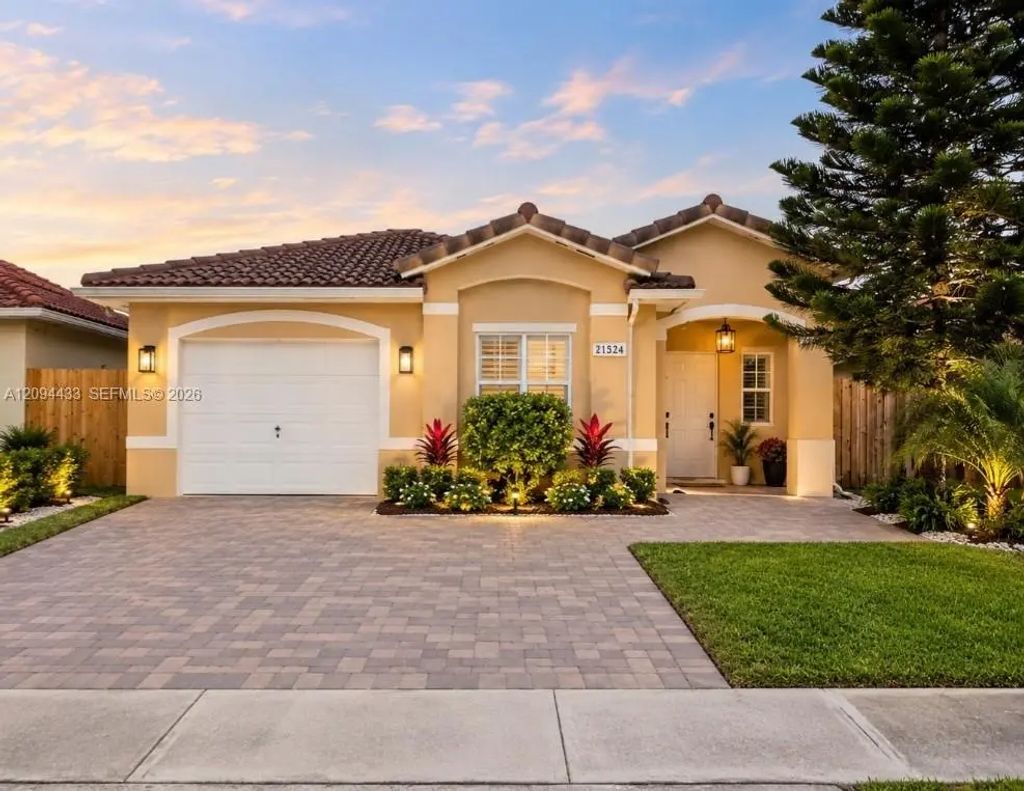 21524 Sw 89th Path, Cutler Bay