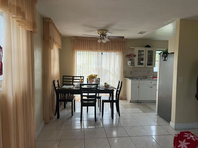 4 of 10 - 509 Sw 10th Street, Delray Beach, FL