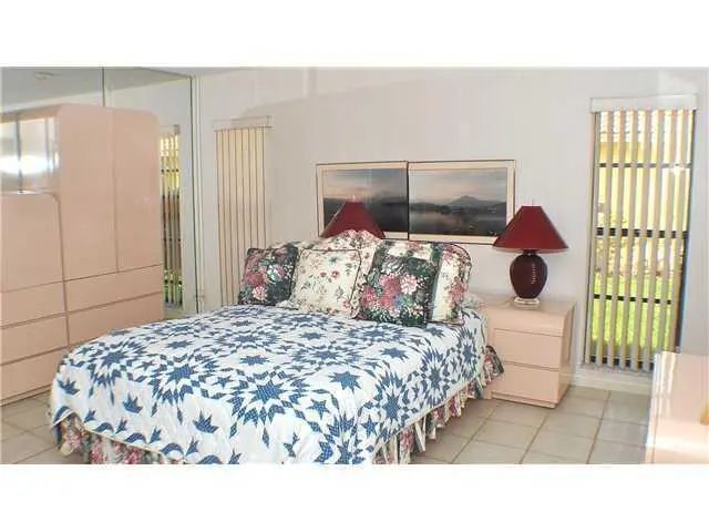 5 of 10 - 10254 Crosswind Road, Boca Raton, FL
