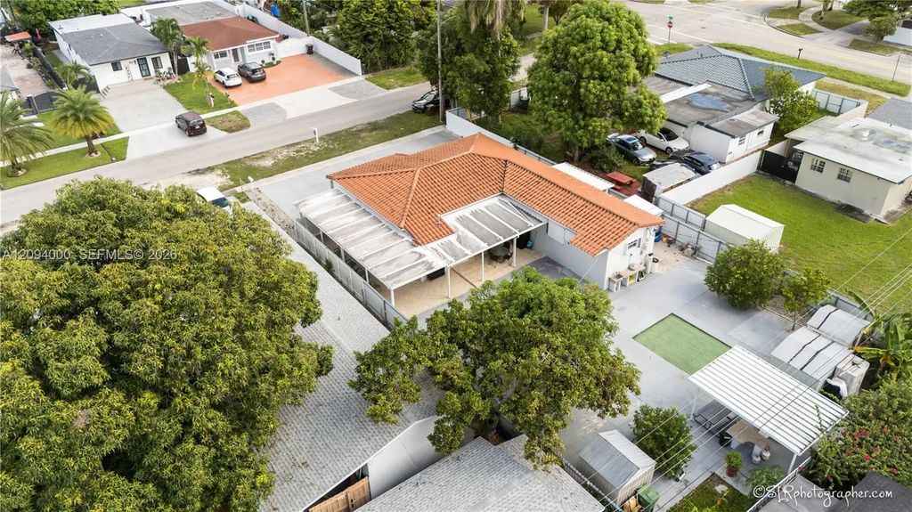 188 E 59th Street, Hialeah