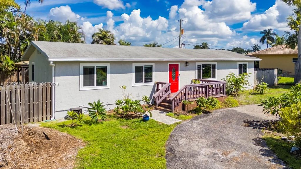9239 Honeywell Road, Lake Worth