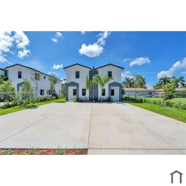 1231-1233 Nw 9 Avenue, Florida City