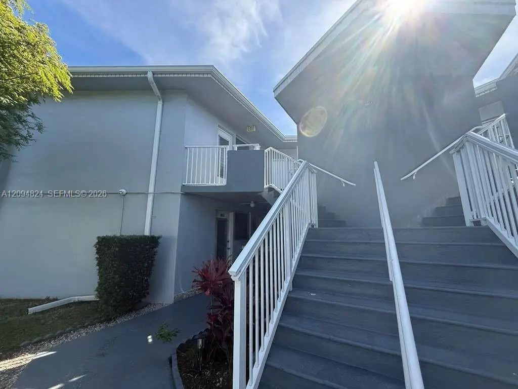 1663 Ne Miami Gardens Drive #238, Miami