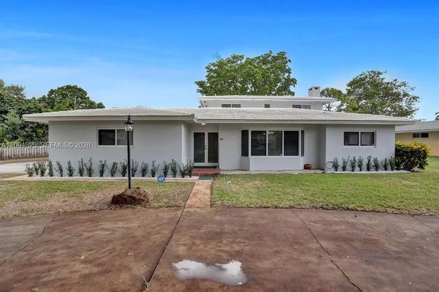 63 Se 5th Avenue, Deerfield Beach