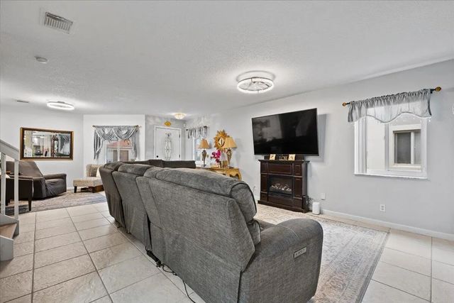 5 of 47 - 7108 Hawks Nest Terrace, Riviera Beach, FL