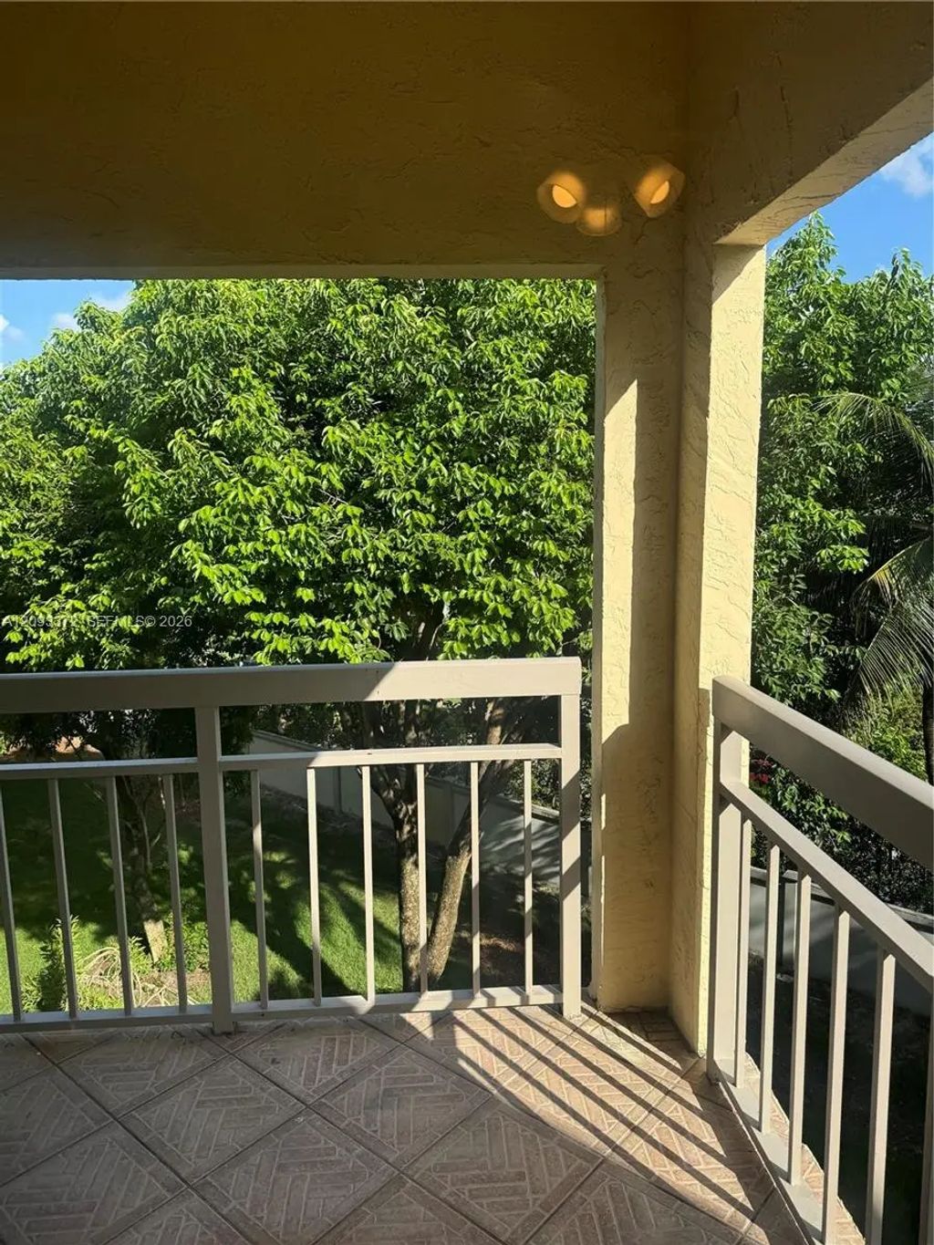 8290 Lake Drive #536, Doral