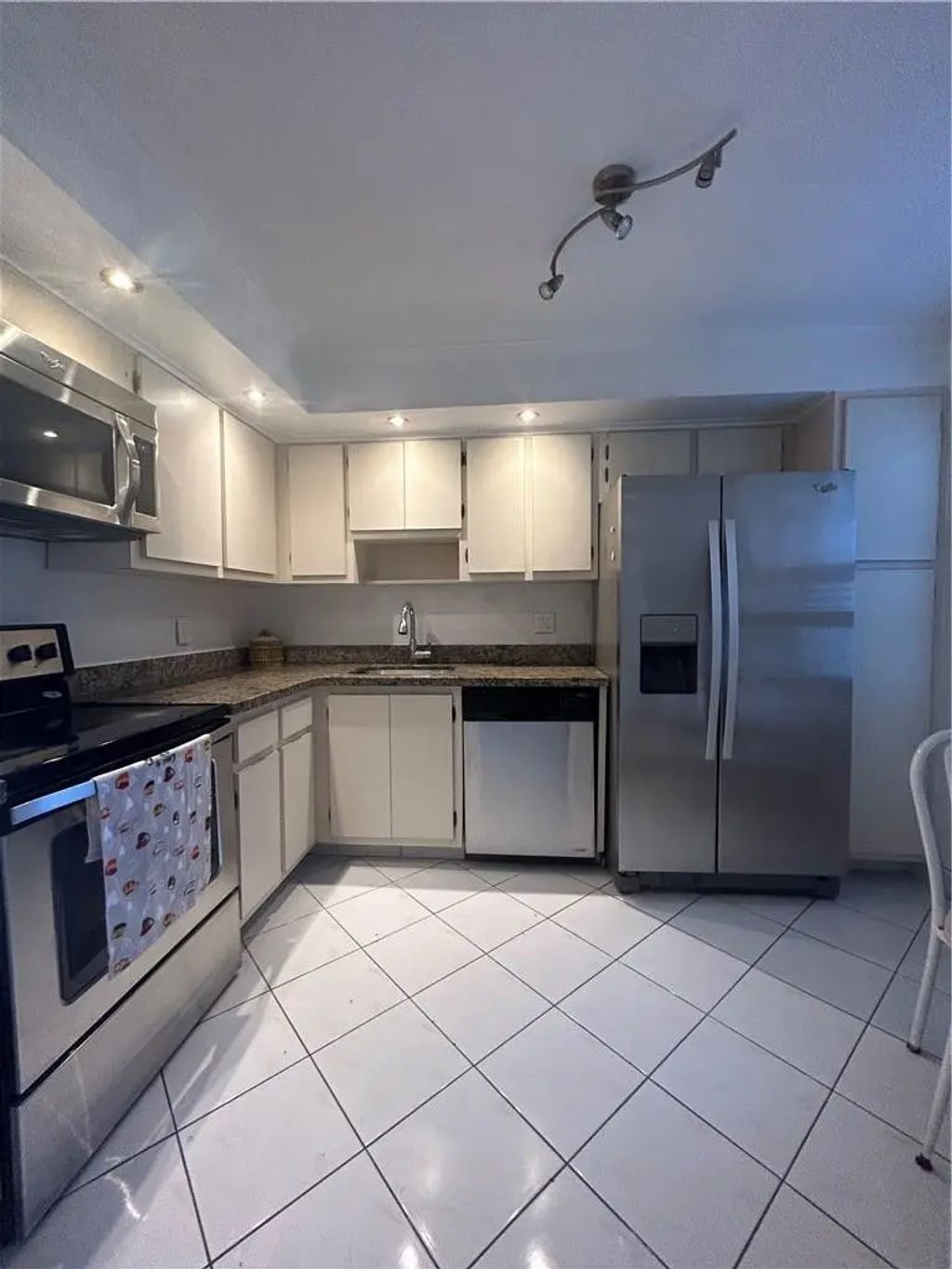 3970 Oaks Clubhouse Drive #310, Pompano Beach