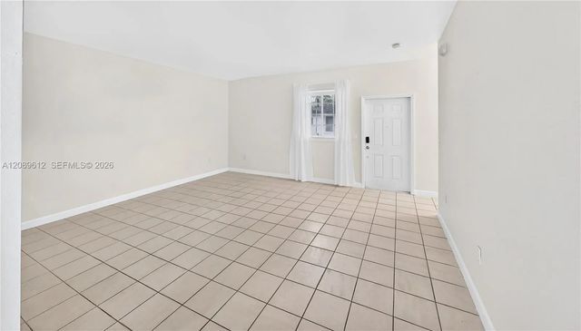 2 of 46 - 2741 Ne 4th Street #202, Homestead, FL