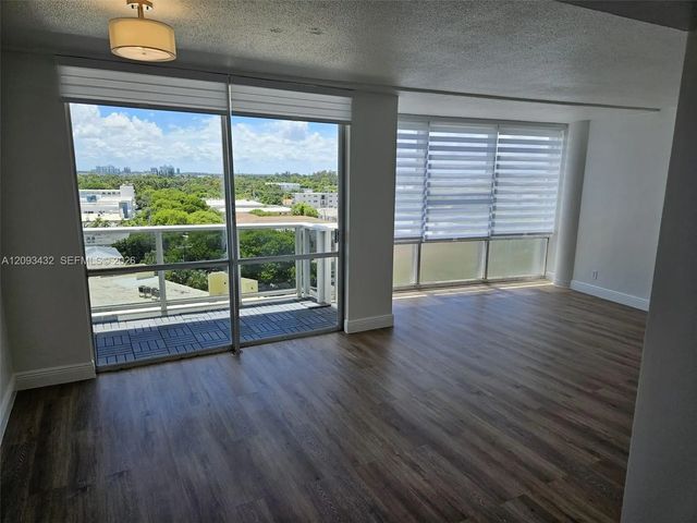 4 of 26 - 900 Bay Drive #721, Miami Beach, FL