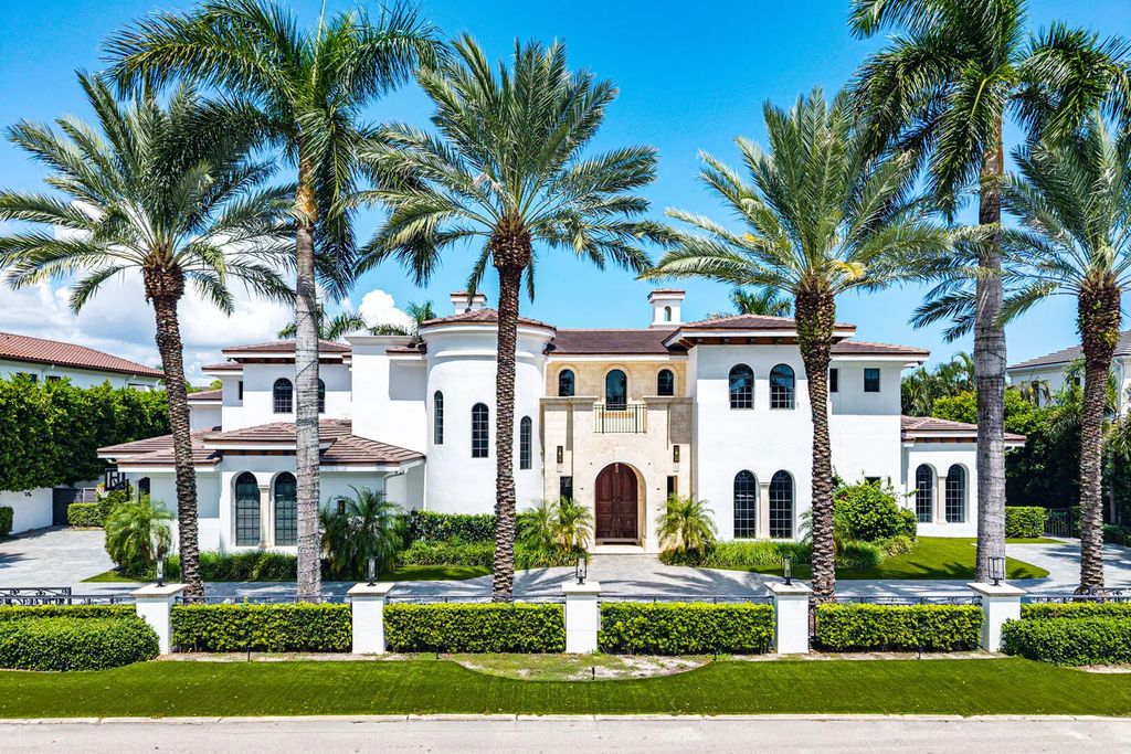 251 W Coconut Palm Road, Boca Raton