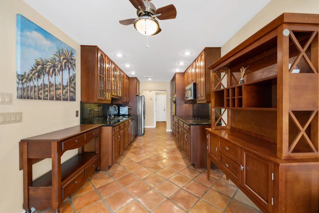 5 of 34 - 6760 Hollandaire Drive W, Boca Raton, FL