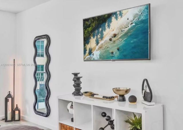 2 of 21 - 1200 Brickell Bay Drive #2610, Miami, FL