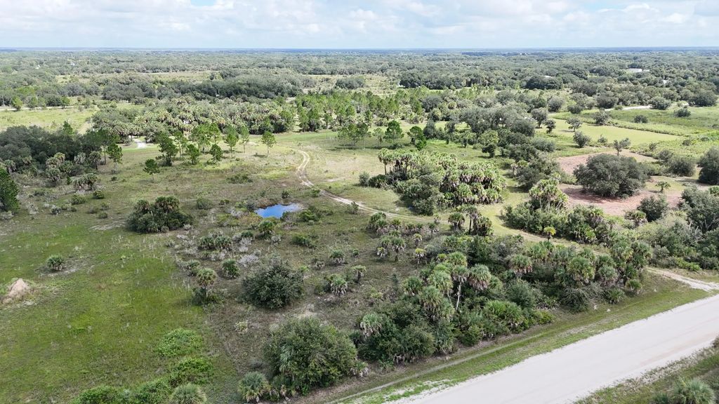 15567 Nw 288th Street, Okeechobee